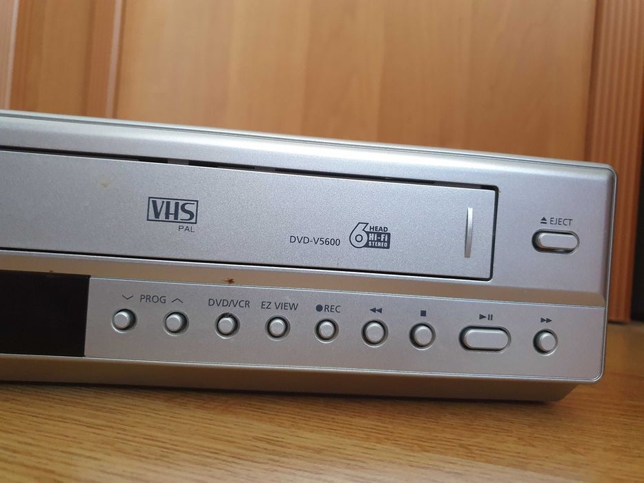 Система  -SAMSUNG DVD-V5600