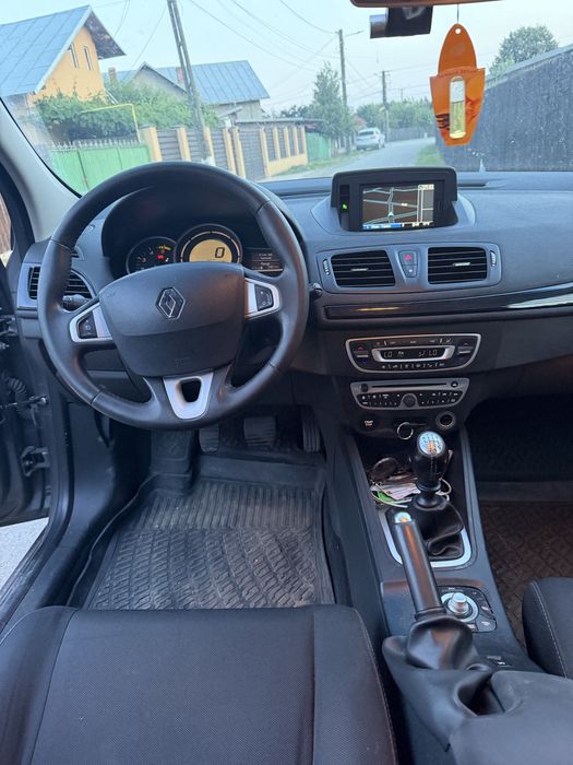 RENAULT Megane 2012 — imagine 5