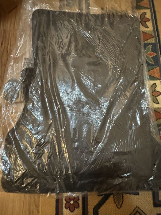 Presuri/Covorase Bmw seria 5 f10 noi originale oem