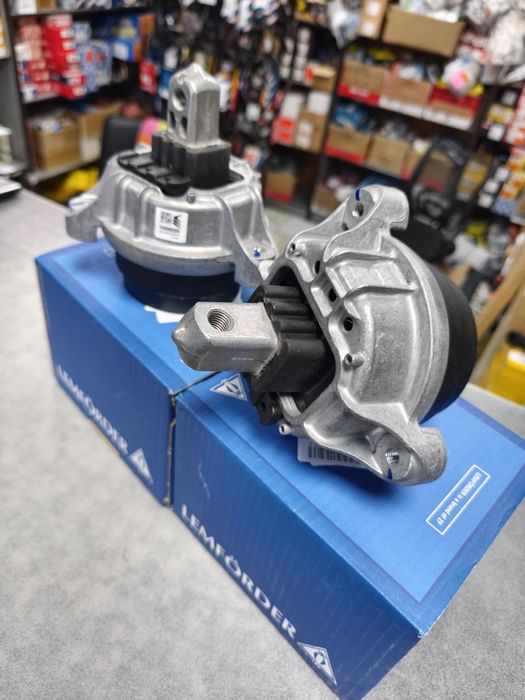 BMW F10 подушки двигателя