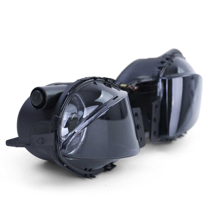 Халогени БМВ Е90 Е91 Стандартна Броня BMW E90 E91 Тъмни Мъгла Нови