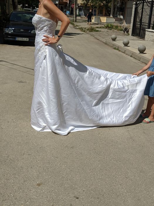 Булчинска рокля за 400 лева