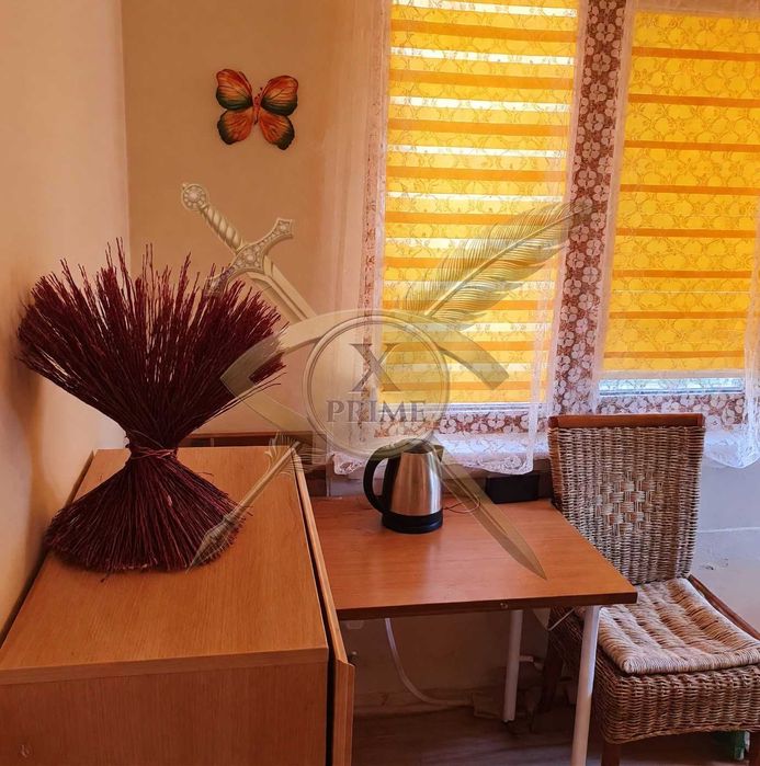 Дава се под наем Двустаен апартамент в Варна, Център - 60 кв.м за 680 € - Снимка #2