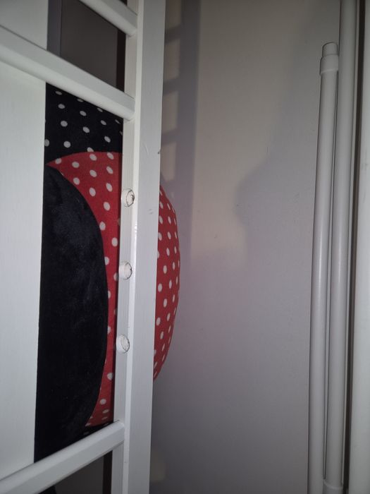 Vând pătuț din lemn bebe 120×60cm+saltea cocos, folosit foarte puțin