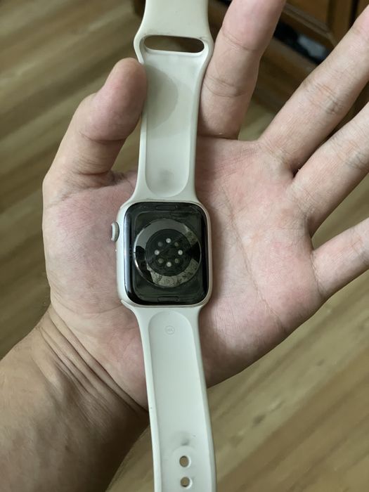 Apple watch seria 8 продаю срочно