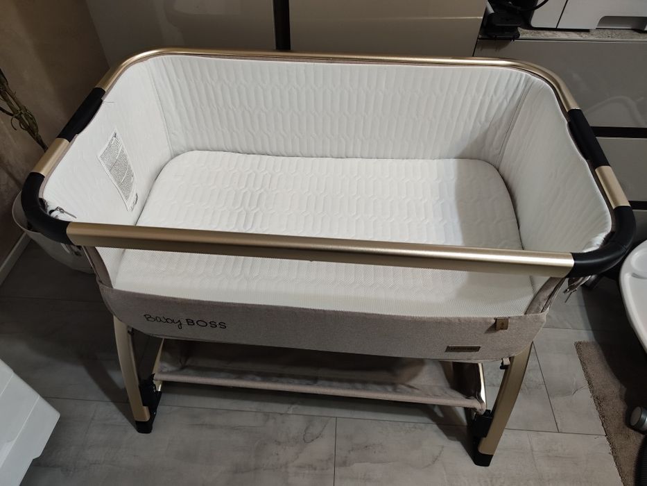 Кошара с подвижна страна Chipolino Baby boss, Бежова+ матрак бамбук