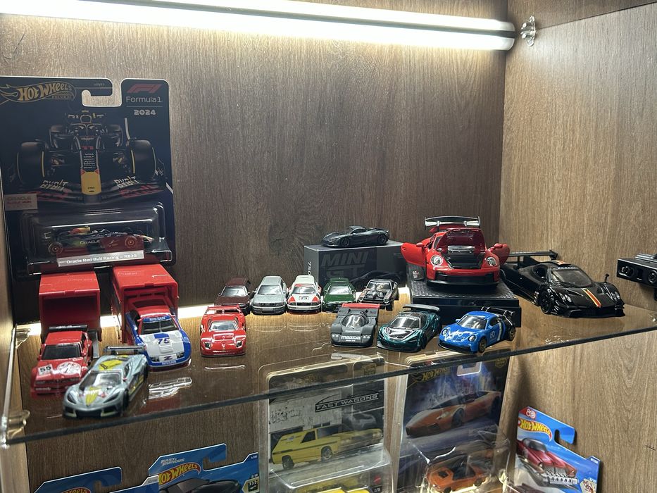 Hot wheels-коллекционные