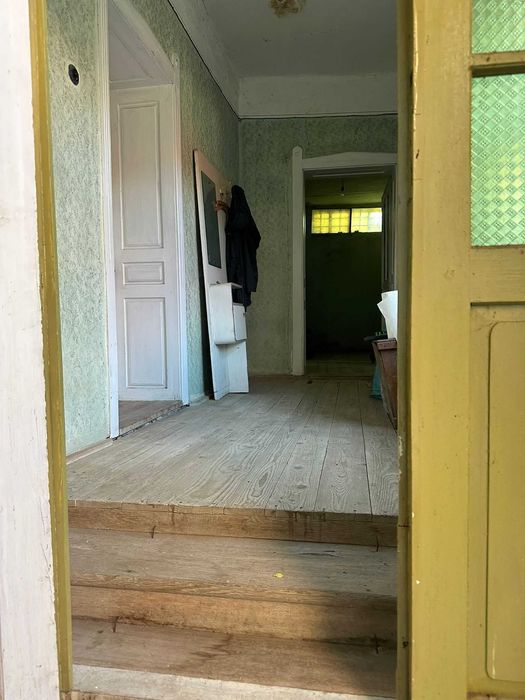 Casa de vanzare la sosea in Girbovat, langa Bozovici, 5 camere