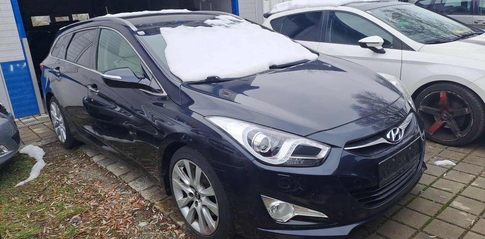 Хюндай и40 на части