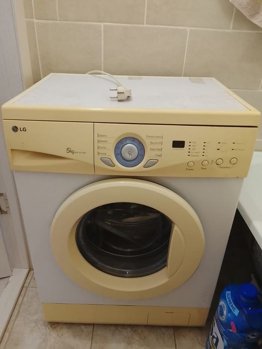 Продам стиральную машинку