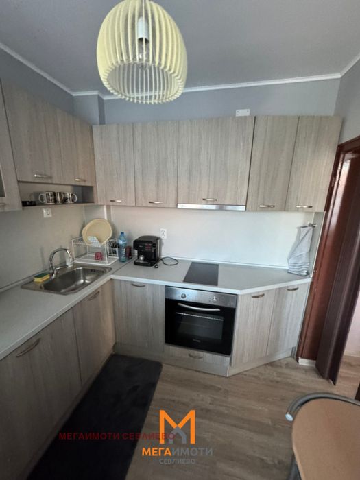 Продава се Тристаен апартамент в Севлиево - 106 кв.м за 505 €/кв.м - Снимка #4