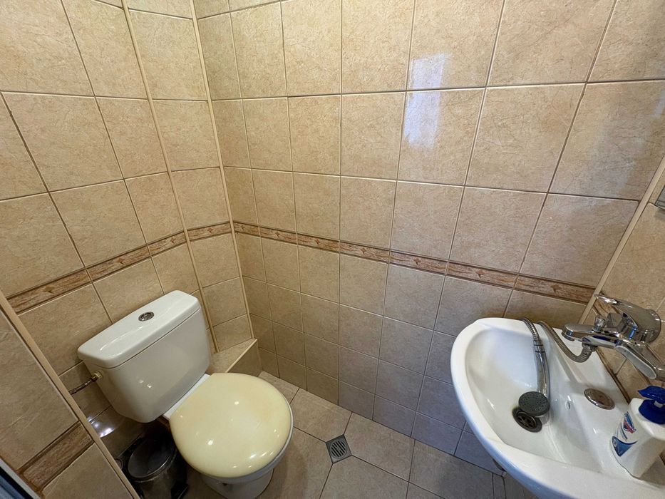 Продава се Тристаен апартамент в Варна, Лятно кино Тракия - 90 кв.м за 2623 €/кв.м - Снимка #16