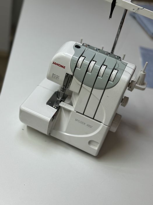 Бытовой   JANOME   Оверлог