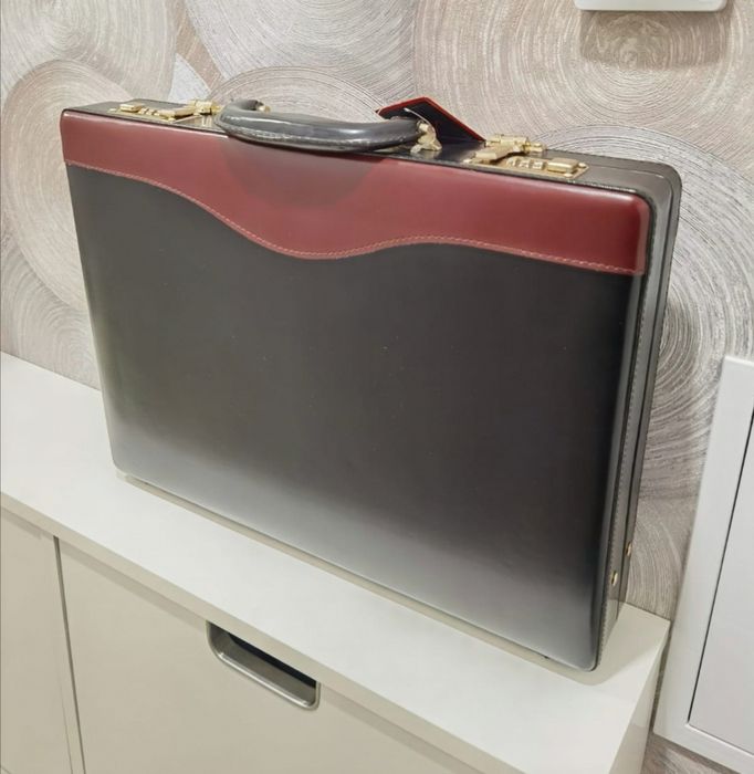 Кейс-дипломат Oxford