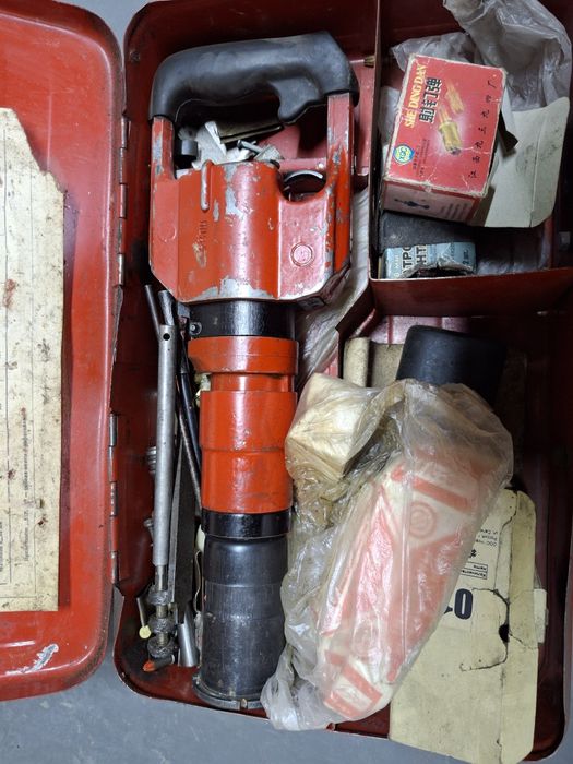 Пистолет строительный