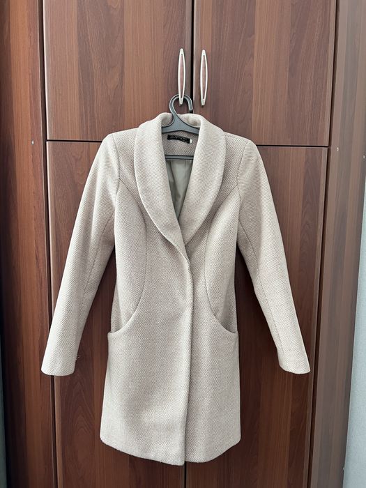 Продаются пальто