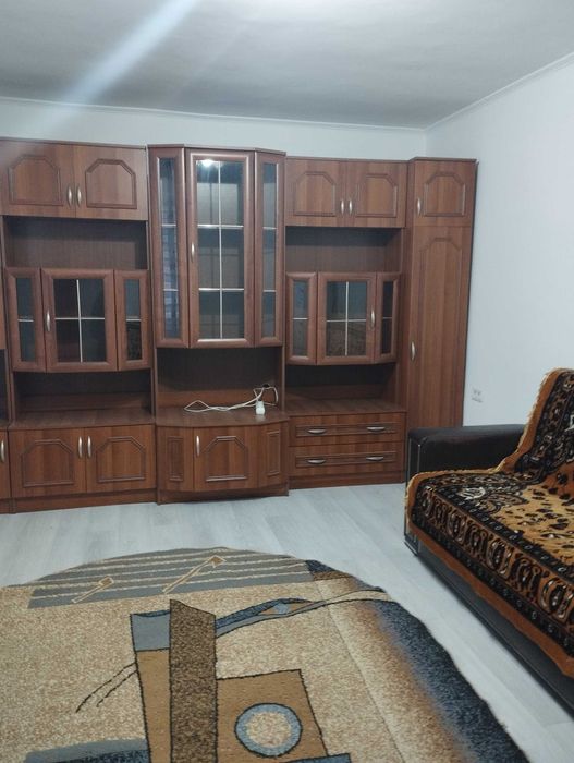 Apartament 2 camere de inchiriat