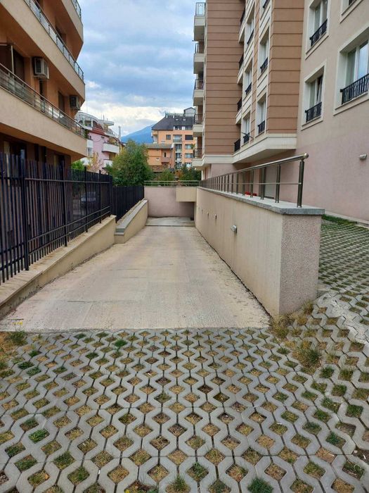 ГАРАЖ под наем в кв. Овча Купел, от Собственик