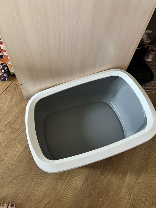 Продам лоток в идиальном состоянии