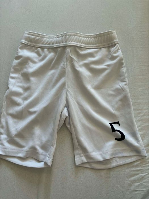 Vand pantaloni scurti de fotbal ptr copii