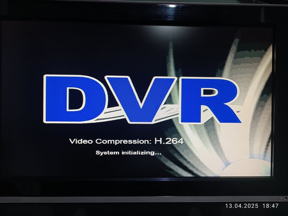 16 камерный DVR  аналог