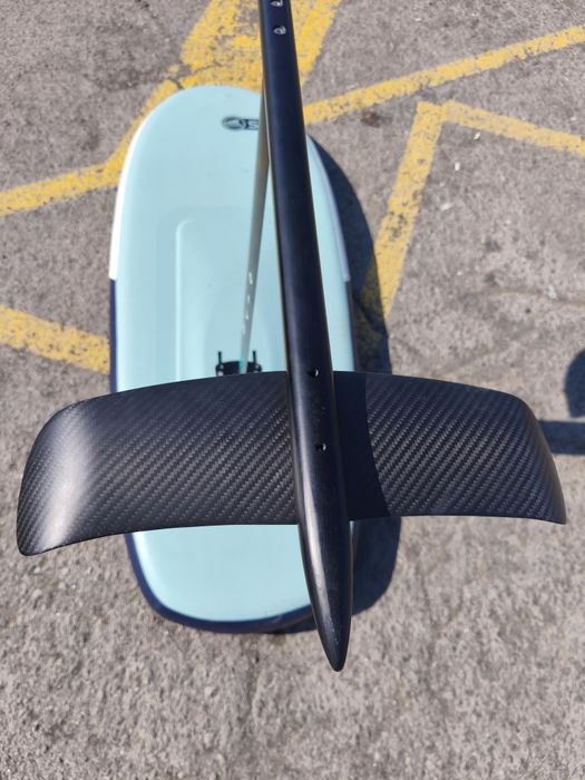 Уингфойл - Фойл Aztron с две мачти