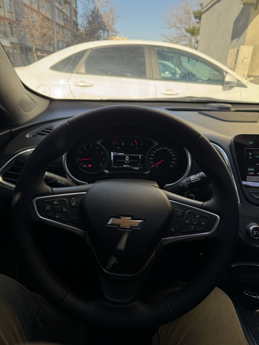 Malibu 2.4 2018 oxiri GEN BOR Beliy Jemchug 86 min probeg