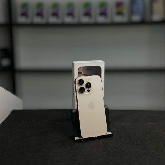 iPhone 16 Pro (256 Gb)