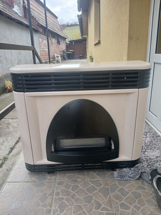 Convector incalzitor gaz
