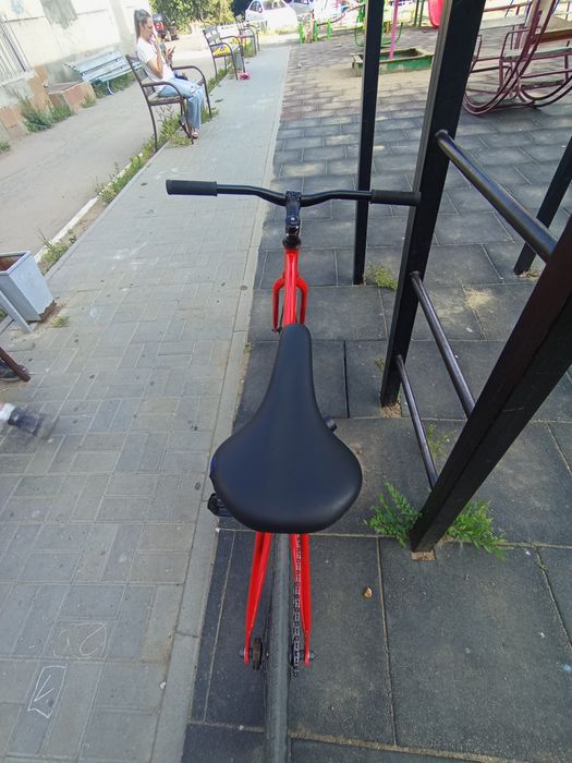 Fixed gear модель Hours 700c