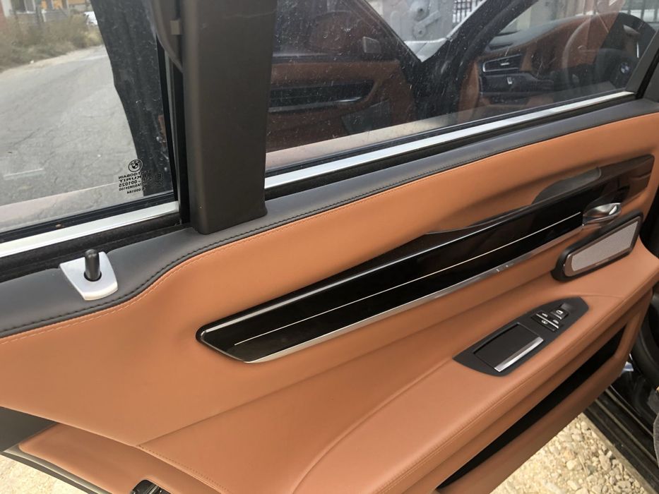 Салон/седалки Bmw 7 серия Individual f01/f02 дълга база