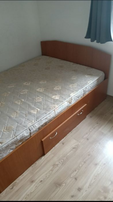 Pat cu sertar 140/200