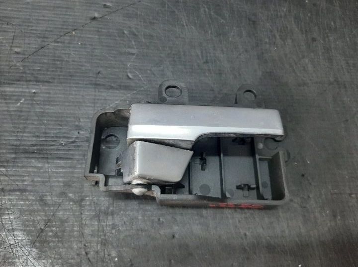 Maner interior dreapta spate ford focus 2 da hcp dp 3m51r22600