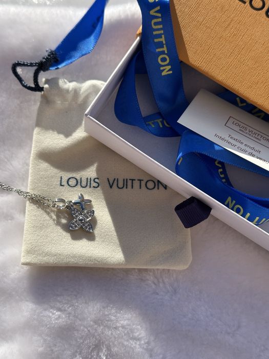 Lantisor / Lant Louis Vuitton argintiu