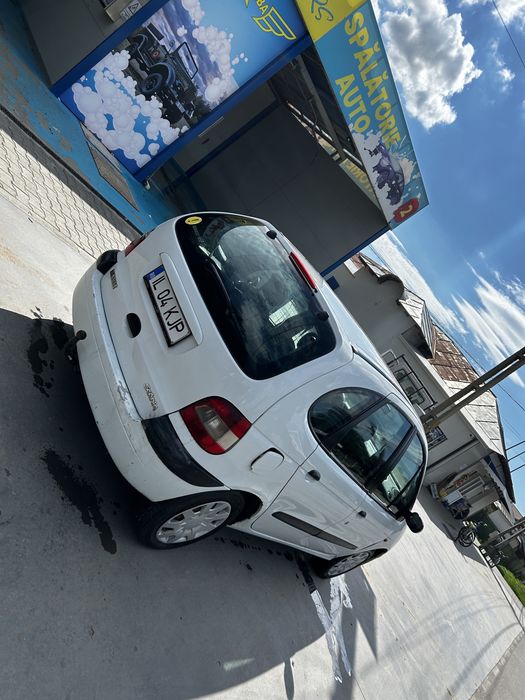 RENAULT Scenic 2000 — imagine 5