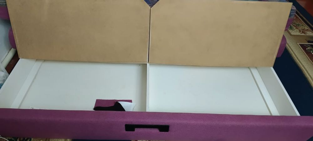 Диван сатылады!!!