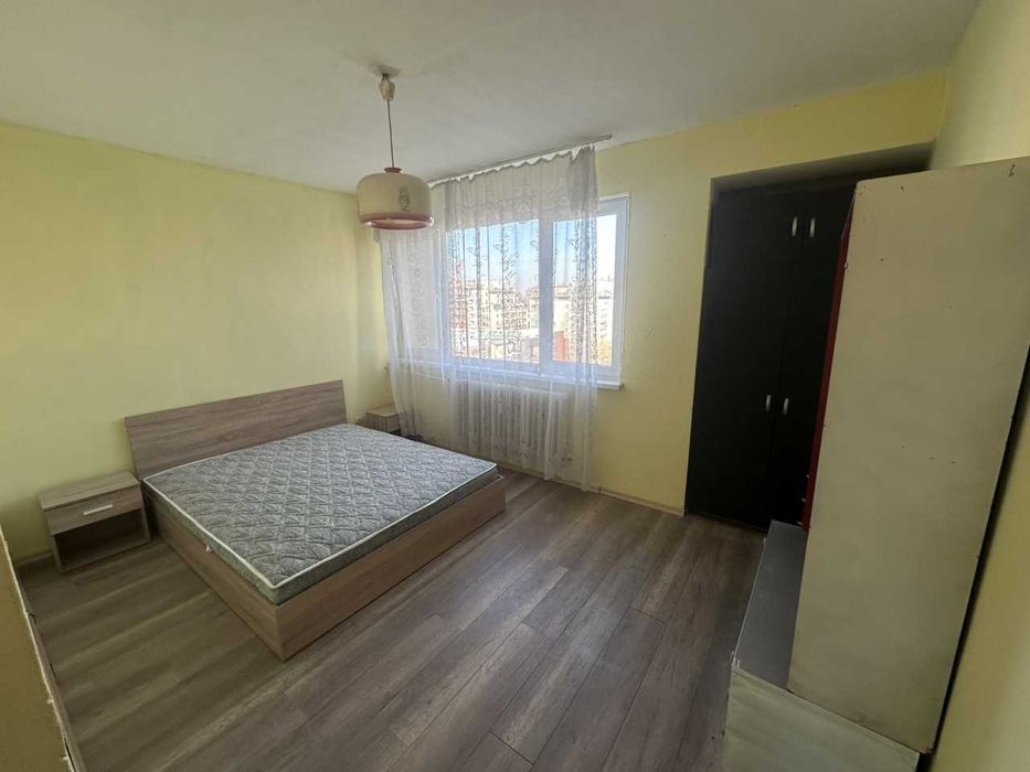 Тристаен апартамент в Каменица 1