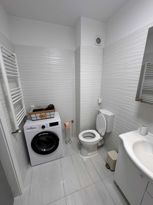 Chirie apartament 2 camere  bloc nou complet utilat etaj 1