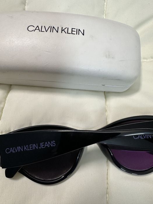 Очила оргинални, бе забележки