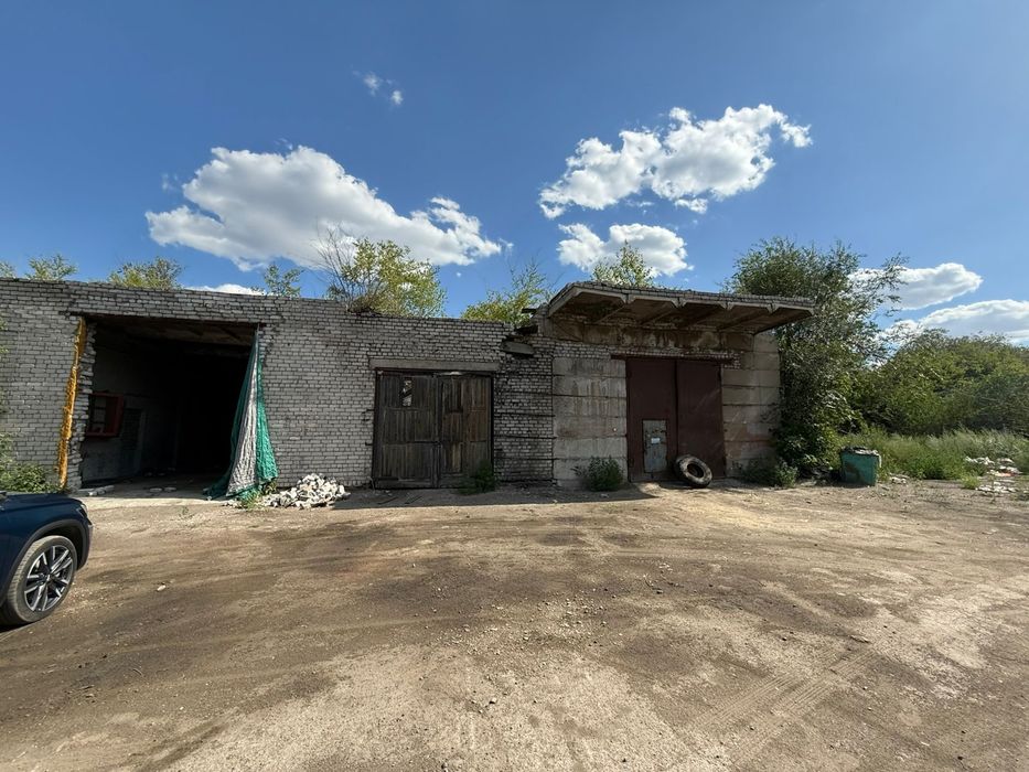 Сдаются боксы и кабинеты