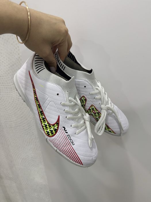 Продам сороконожки футбольные