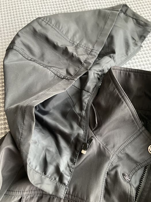 Дамски шлифер с качулка