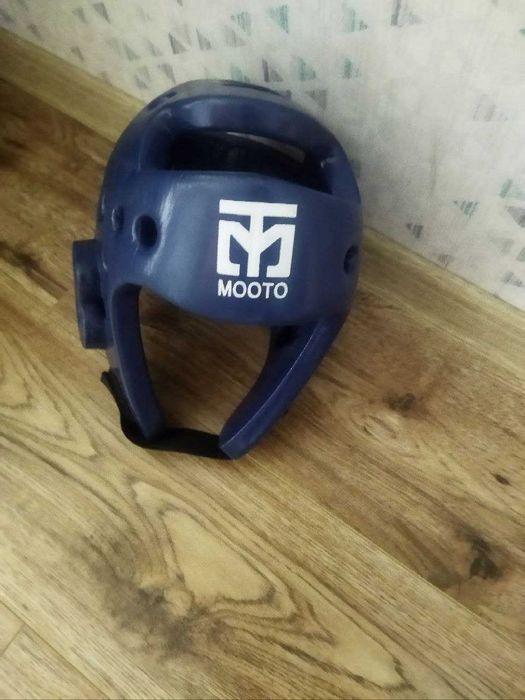 Kimono для тхэквондо шлем перчатки футы лапы сост.отличное б/у