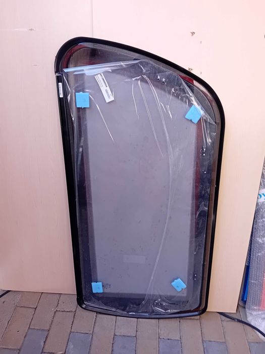 Каравана кемпер прозорци комарници тип хармоника форселти