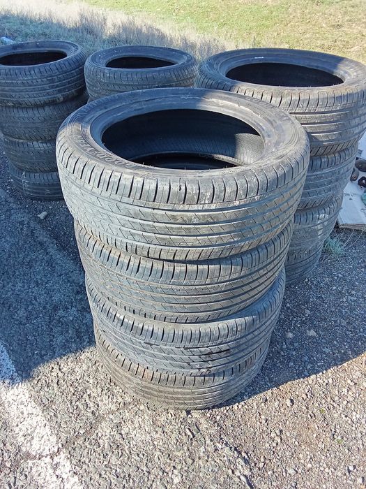 Продам шины на 17