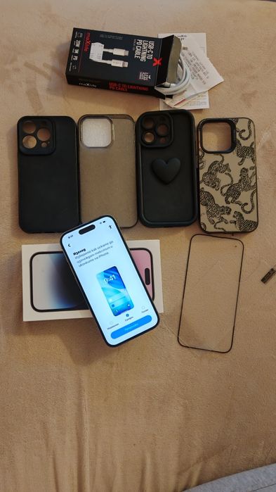 Iphone 14 pro purple/128bg с много аксесоари