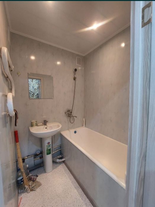 Продам 2 ком квартиру в р-оне 3 гор больницы