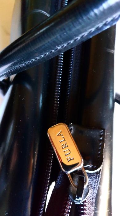 Дамска бизнес чанта FURLA, Италия