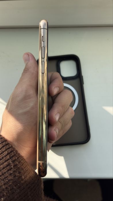 Айфон 11 про голд