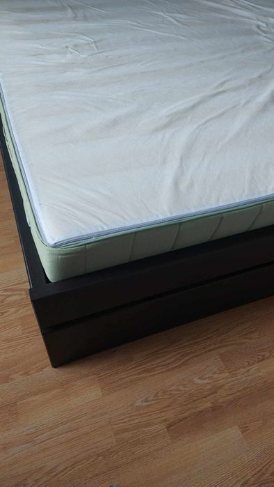 Vând ce se vede in poza